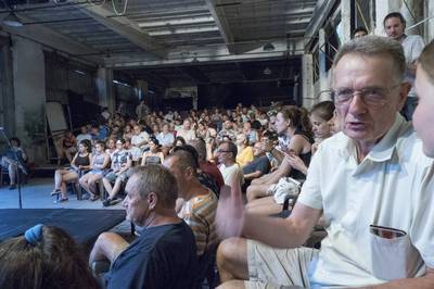 A nézők|Ilovszky Béla