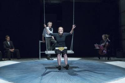 Molnár Gusztáv, Mucsi Zoltán, Mészáros Sára|Ilovszky Béla